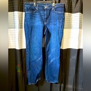 Woman’s Old Navy Jeans